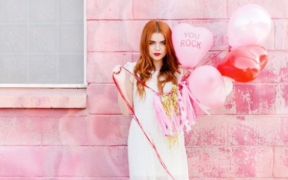 21 Pretty Pink Dresses That’ll Impress Your Man on Valentine’s Day