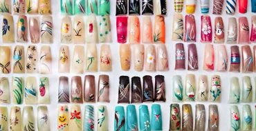 10 Awe-Inspiring Halloween Nail Art Designs