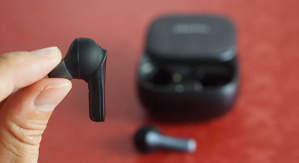 TWS Headphones Come With Battery Life of 70 Hours